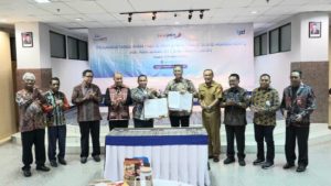 Bank NTT dan Bank Jatim Tandatangani MoU Pembentukan Kelompok Usaha Bank (KUB)