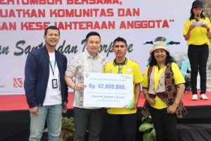 Walikota Kupang Lepas Jalan Santai HUT ke-40 KSP Serviam
