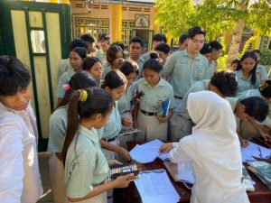 Awardee LPDP PK-261 Dorong Generasi Muda Atambua Berani Bermimpi Besar