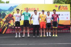 Pembalap Aljazair Berhasil Taklukkan Etape Kedua Tour De EnteTe, Raja Tanjakan Masih dari Indonesia