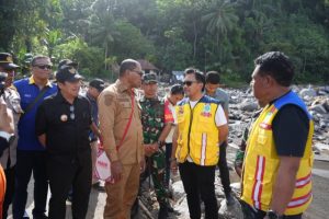 Wagub NTT Tinjau Lokasi Banjir Bandang Nagekeo : Pastikan Penanganan Cepat